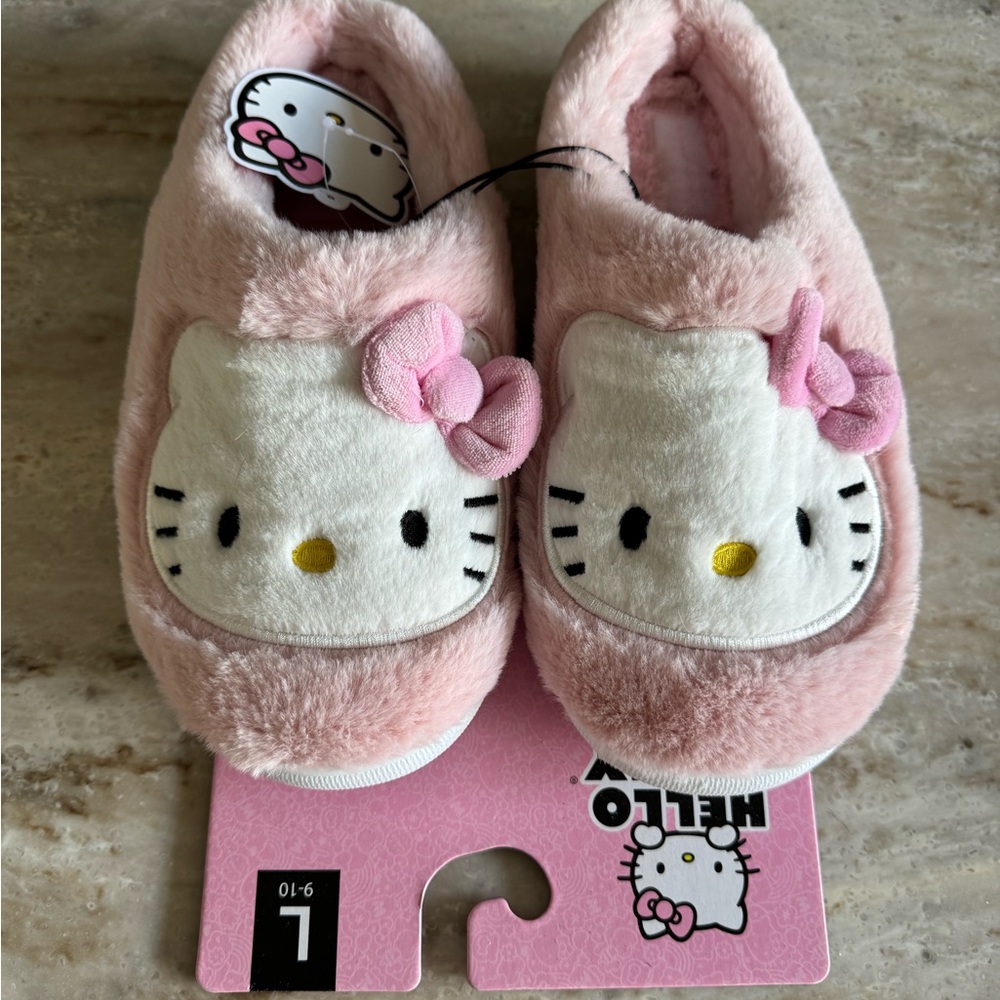 Hello Kitty Pink Slippers